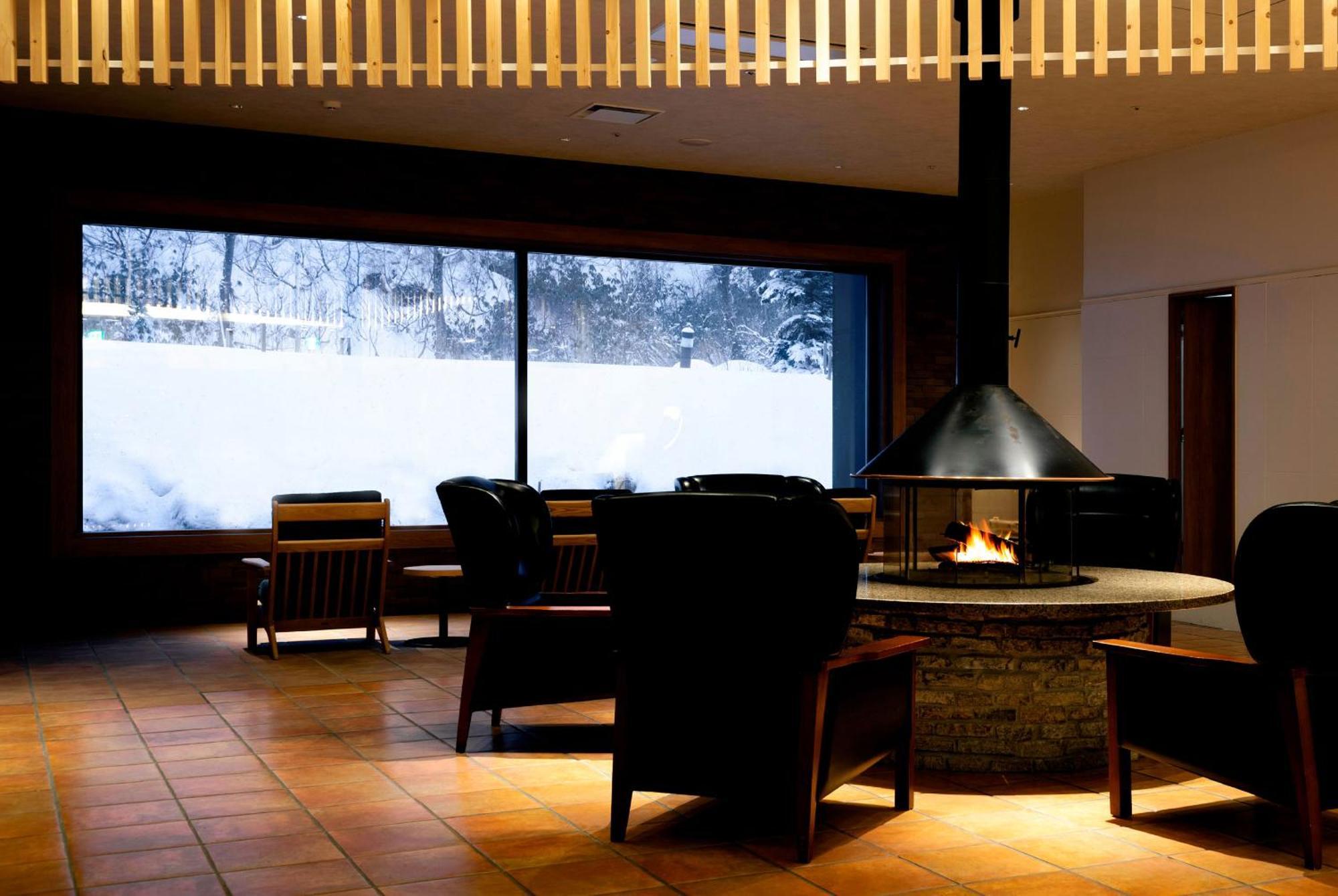 Higashikawa Asahidake Onsen Hotel Bear Monte Exterior photo